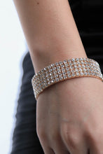 Load image into Gallery viewer, SEMI STRETCH RHINESTONE BRACELET
