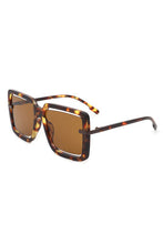 Load image into Gallery viewer, Oversize Square Large Cut-Out Fashion Sunglasses
