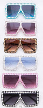 Load image into Gallery viewer, Small rhinestone sunglasses
